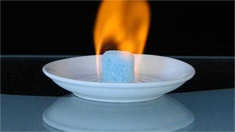 高效包裝，輕松生產(chǎn)——盒裝固體酒精包裝機(jī)