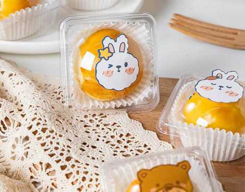 全自動蛋黃酥盒裝月餅托盤泡殼封口機(jī)：傳承經(jīng)典，創(chuàng)新包裝