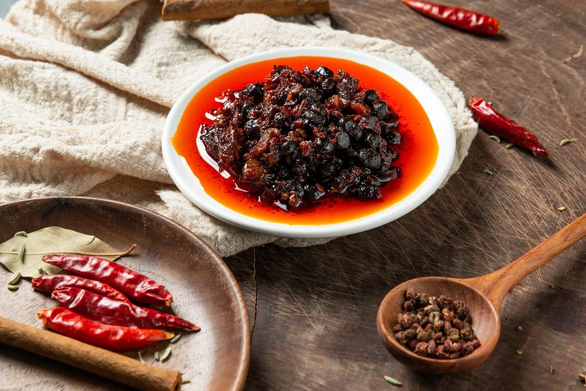 醬料與薯?xiàng)l同線(xiàn)生產(chǎn)？揭秘食品企業(yè)“柔性爆單”背后的智能包裝新引擎